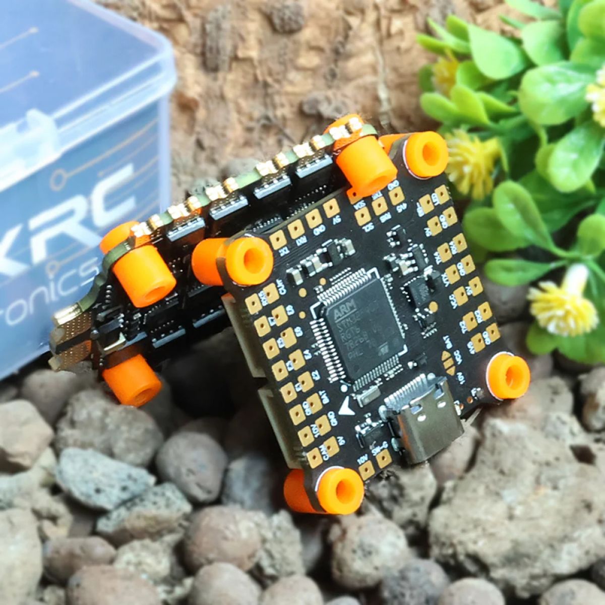 HAKRC F405 65A стек для FPV дрона: 4-в-1 ESC BLHeli_32 65A + полетный контроллер STM32F405 (2–6S) HAKRC F405 65A стек для FPV дрона: 4-в-1 ESC BLHeli_32 65A + полетный контроллер STM32F405 (2–6S)