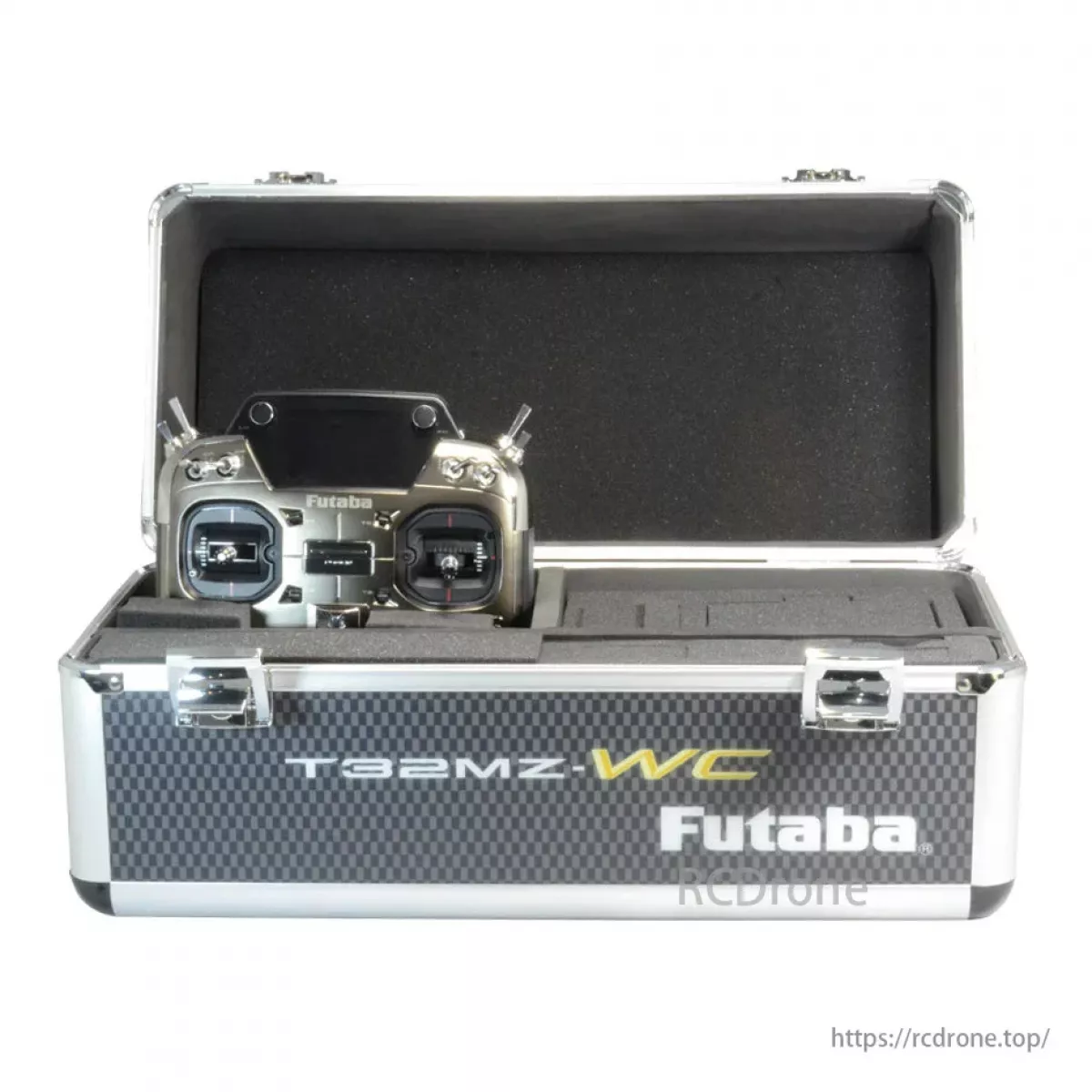 Передатчик Futaba T32MZ WC 26CH с приёмником R7308SB | FASSTest 2.4GHz, двойной дисплей, GPS Передатчик Futaba T32MZ WC 26CH с приёмником R7308SB | FASSTest 2.4GHz, двойной дисплей, GPS